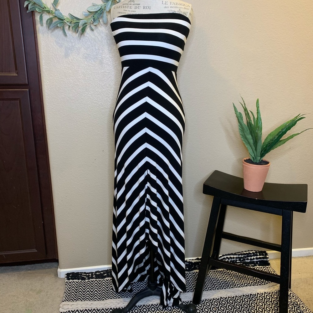 White House Black Market Maxi Dress